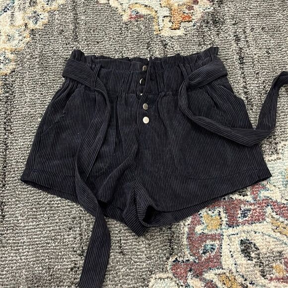 Wild Honey Navy corduroy shorts with belt and tie - Picture 1 of 7